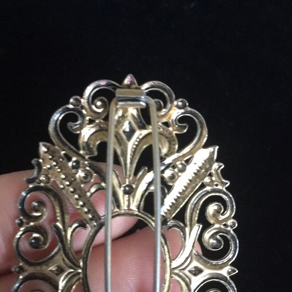 Elegant Vintage Hair Clip - Picture 6 of 12